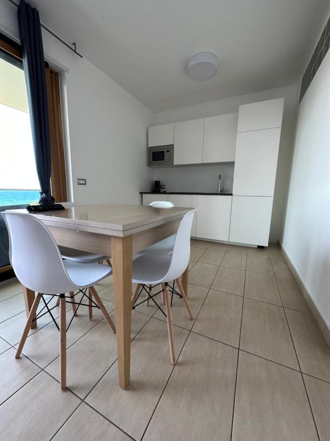 Appartamenti Lungomare Porto Torres Exterior photo
